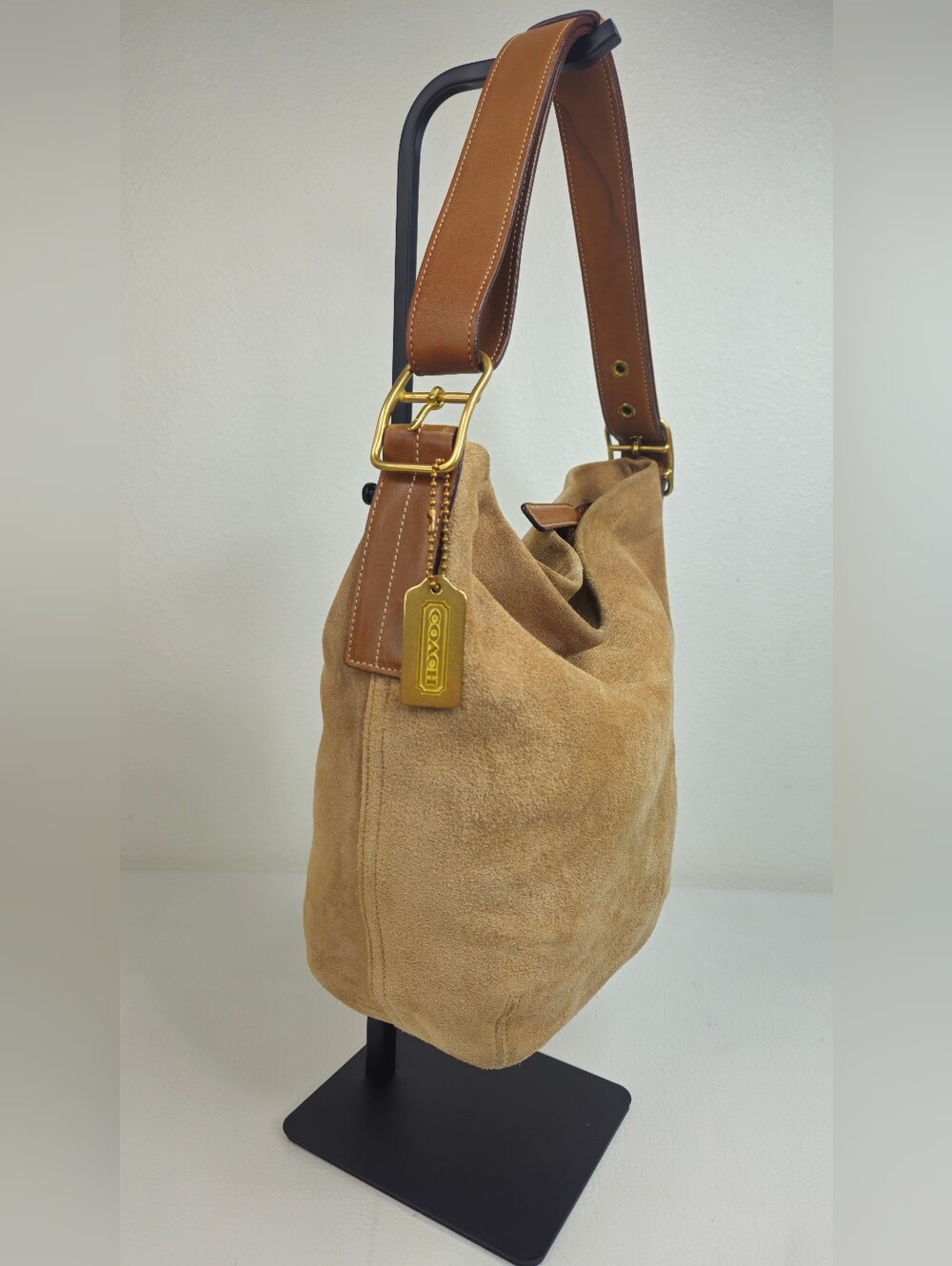 Authentic Coach • Vintage Y2K Legacy • SM Suede Duffle Sac • Camel Tan • Leather